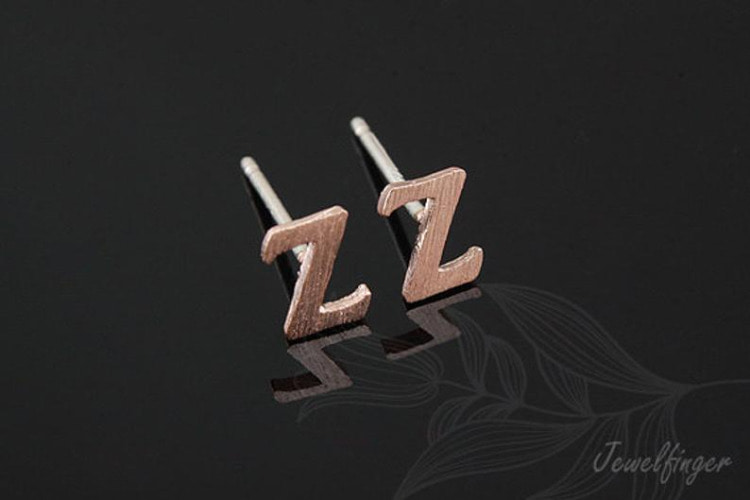 K1286-핑크골드 스지 이니셜 귀고리 Z 은침 (1쌍)