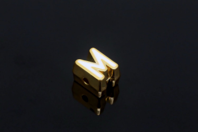 EM003-금도금 화이트 에나멜 알파벳 M (1개)