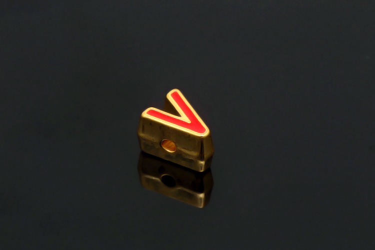 EM005-금도금 레드 에나멜 알파벳 V (1개)