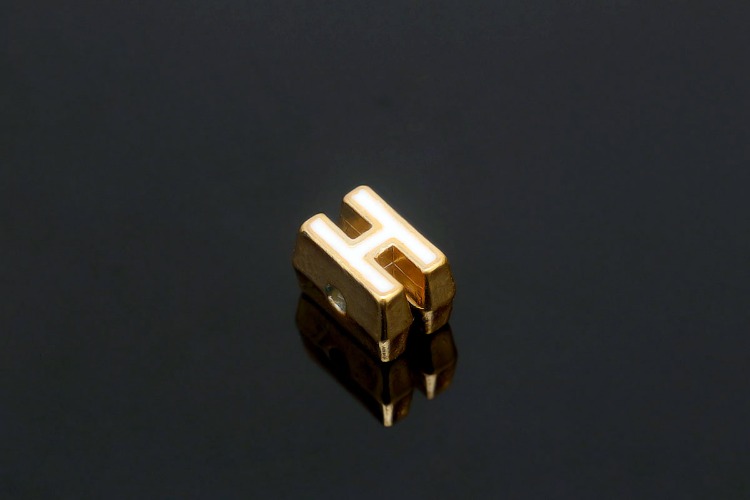EM003-금도금 화이트 에나멜 알파벳 H (1개)